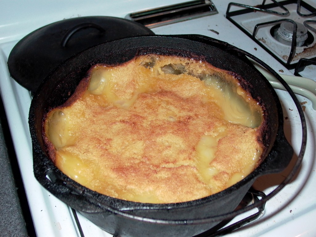 COBBLER a 5 liter dutch oven full of cobbler